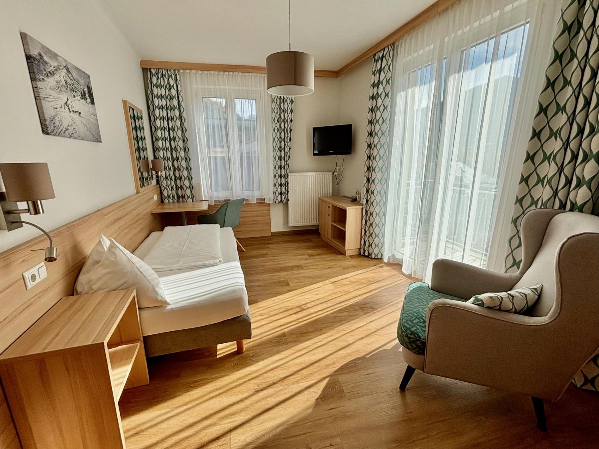 Hotel Haus Friedrichsburg - Bergbahnen Von Mai Bis November Inklusive à Bad Hofgastein Extérieur photo