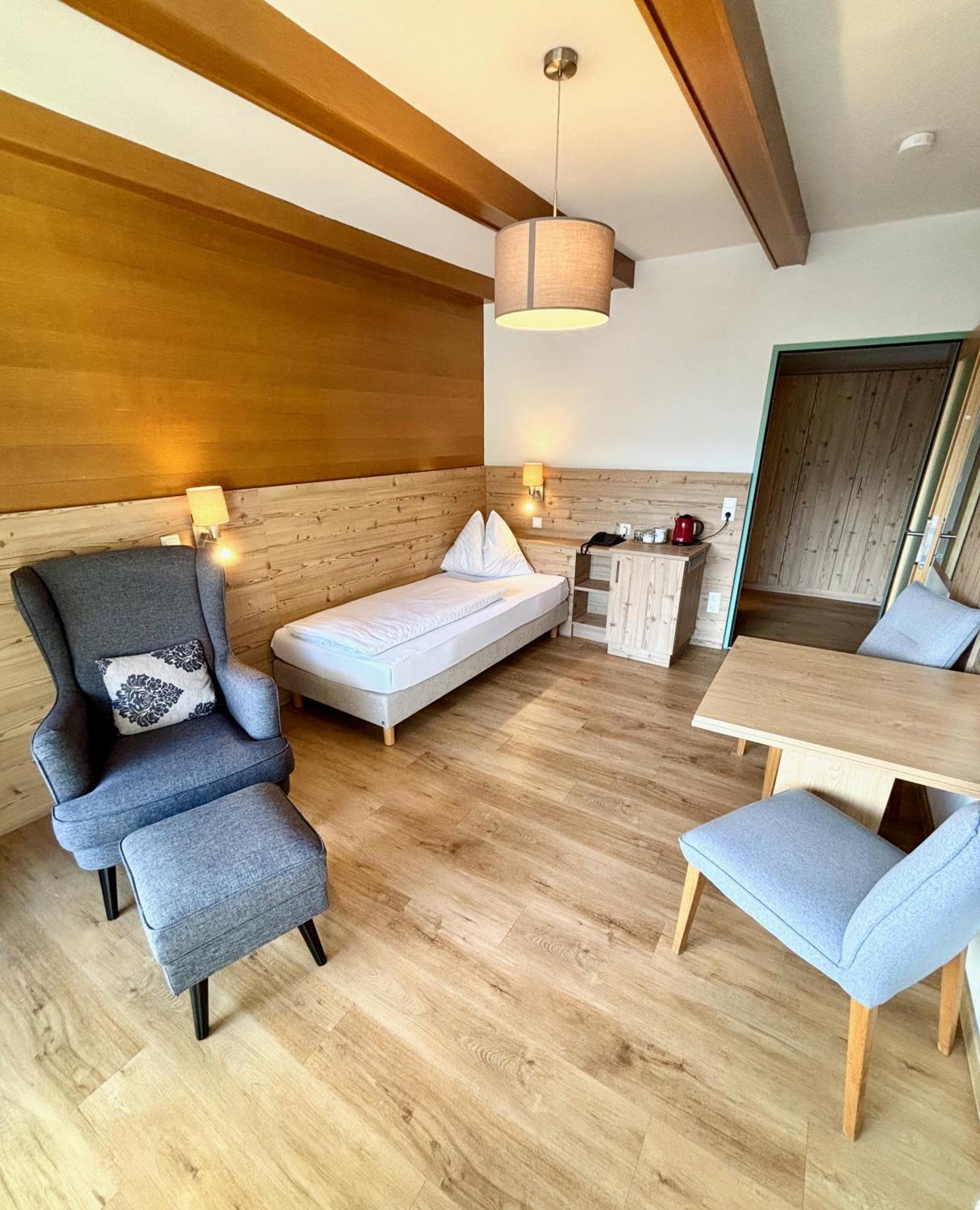 Hotel Haus Friedrichsburg - Bergbahnen Von Mai Bis November Inklusive à Bad Hofgastein Extérieur photo
